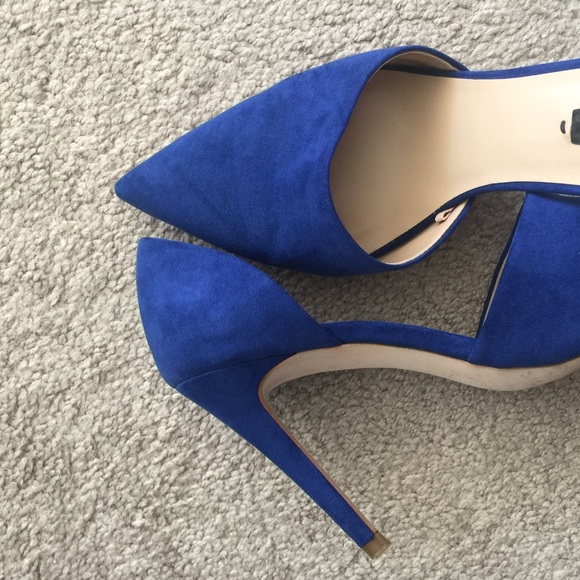 Gorgeous Zara cobalt blue suede Dorsey pumps - Picture 4 of 4